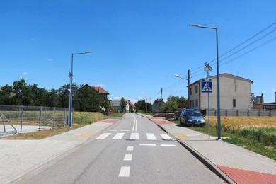 Budowa przejścia dla pieszych w Dąbrowie zakończona