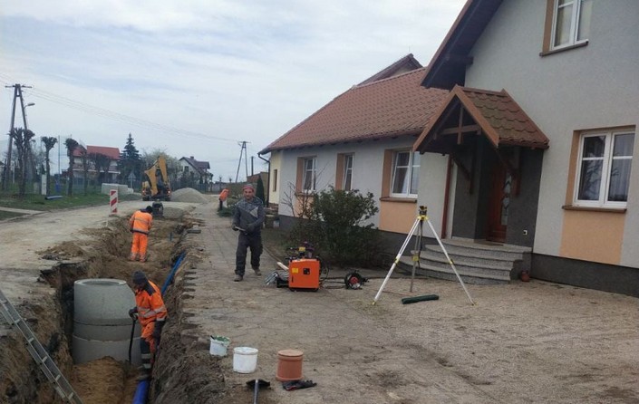 Zakończono budowę sieci kanalizacji sanitarnej w naszej gminie. - zdjęcie